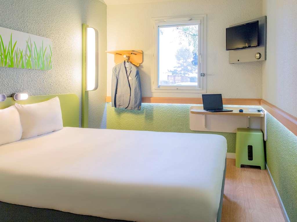 Ibis Budget Nantes Nord Saint Herblain Room photo