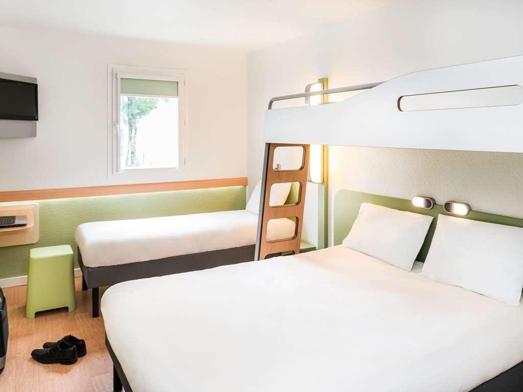 Ibis Budget Nantes Nord Saint Herblain Room photo